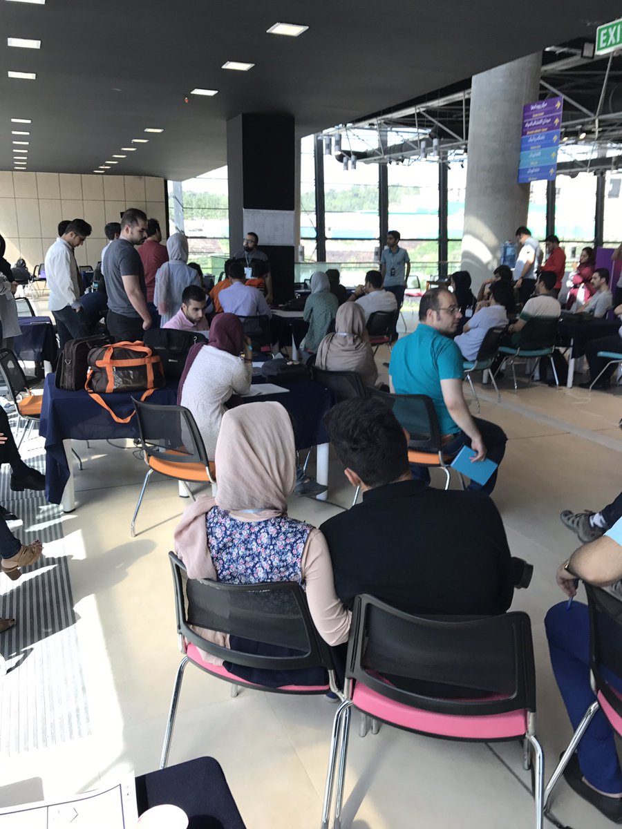 SswTehran's tweet photo. روز دوم؛ شرکت‌کنندگان در کارگاه آشنایی بوم کسب‌وکار. 

#SSWTehran
 #startupWeekend
#استارتاپ_ویکند https://t.co/FYFtcFu5mx