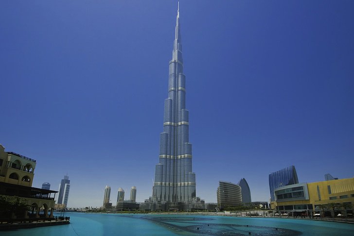 Visit the world's tallest building - One off your bucket list! Book now at goo.gl/5c2qvg #burjkhalifa #holidays #travel #dubai