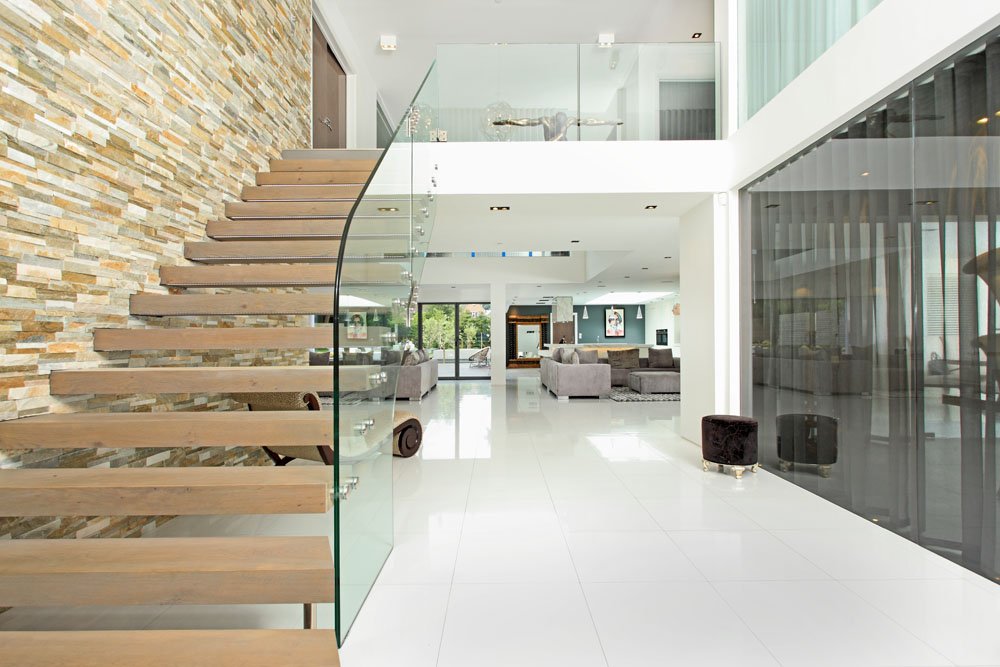 Looking forward to launching this stunning #sevenoaks #townhouse nr <a href="/KnoleNT/">Knole</a> <a href="/solefieldschool/">solefieldschool</a> coming soon from @KFSevenoaks Guide £3.25m