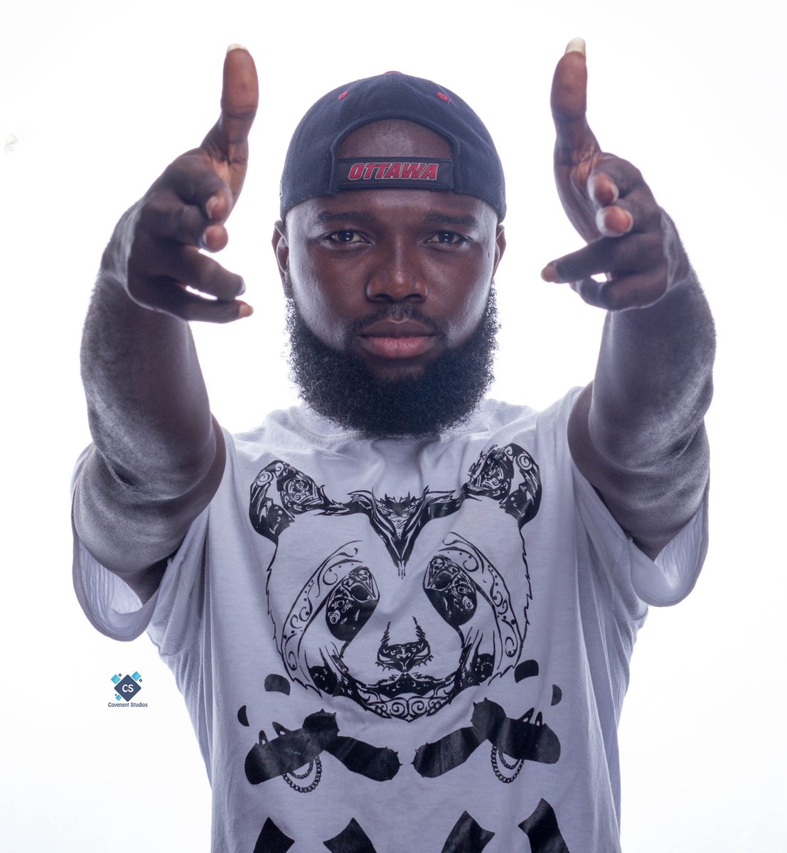 FriskyDeGeneral's tweet photo. Forgive others. Not because they deserve forgiveness, but because you deserve peace.

PhotoCredit- @CovenantStudios
T-Shirt- #FriskyClothing https://t.co/00ve2BDZBU