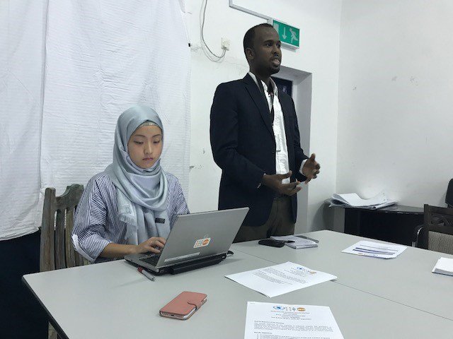 UNFPA_SOMALIA's tweet photo. Planning with @WFPSomalia to integrate nutrition &amp; reproductive health services for pregnant, lactating women &amp; newborns for holistic care https://t.co/SL7BPBXQFD
