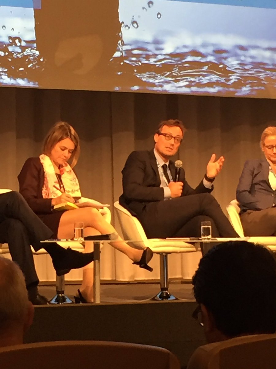 ClarissaBrockle's tweet photo. Stephan Uhlenbrook: look at wastewater differently "brown gold" #swwweek @sanwatforall @CatarinadeAlbuq https://t.co/OFR76OvZs5