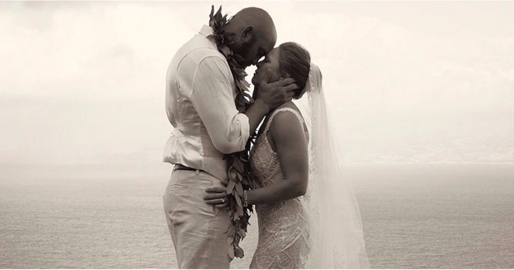 LGBTcuty's tweet photo. Ronda Rousey Looked Like a Total Knockout on Her Wedding Day #CelebNews #CelebEnt #gossip #showbiz - https://t.co/3gyV3tJLzU https://t.co/2PLPalDnWk
