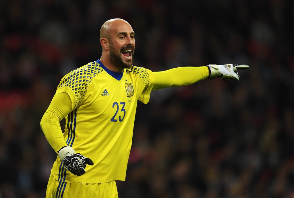 Feliz cumpleaños//Happy Birthday to Pepe Reina!!     