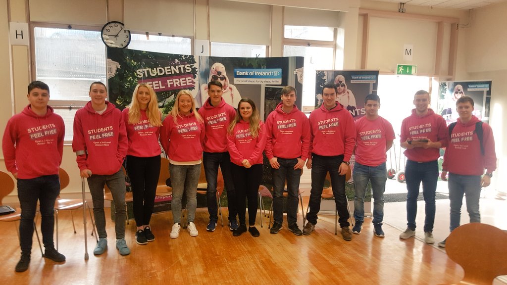 Getting ready to kick off here in Kampus Kitchen #UCC #boifeelfree <a href="/ByerleySean/">Sean Byerley</a>