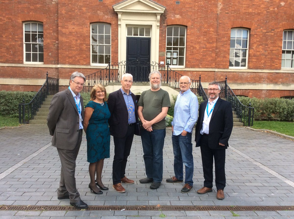 PhilNurs's tweet photo. Keynotes and organisers at #ipons17 @JanQuallington @rwatson1955 @PaulCSnelling @martinlipscomb https://t.co/20Ox49pb7x