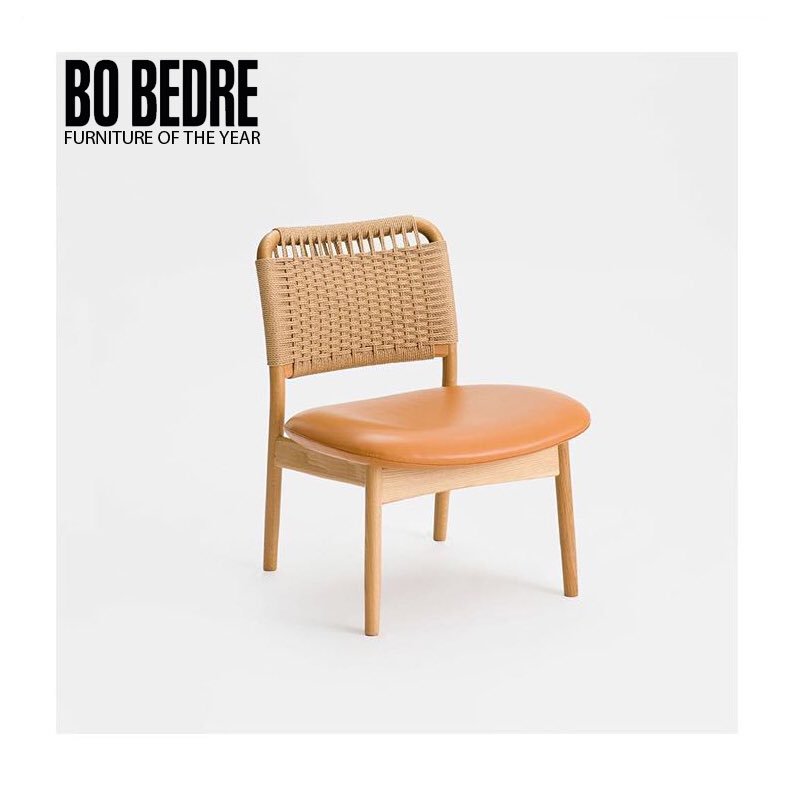 Furniture of the Year in Norway. The Saga lounge chair by Ariake Collection. Made in Japan and designed in Norway. Award by #bobedre