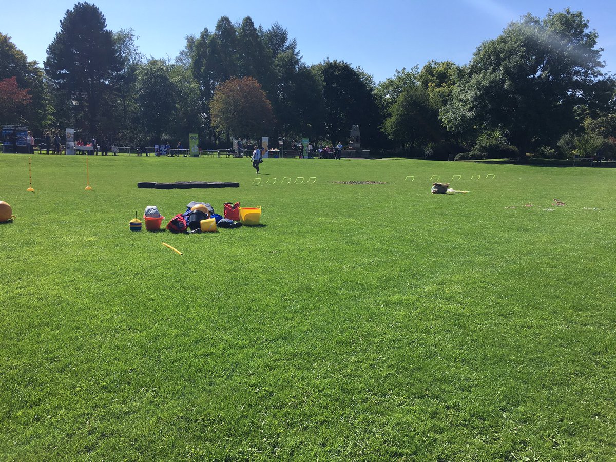 RochdaleYouthie's tweet photo. Assault course is ready to be used come to zone 3 #festfriend https://t.co/Bfbzag6VcV