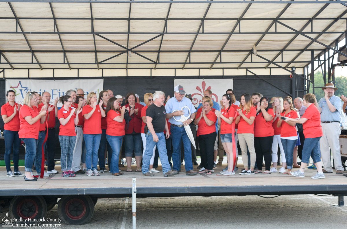 FndlyHanChamber's tweet photo. Happy fair week! Our #FHChamber #ChamberRedCoats helped officially open the fair last night at the opening ceremonies. https://t.co/gmo62YWrt7