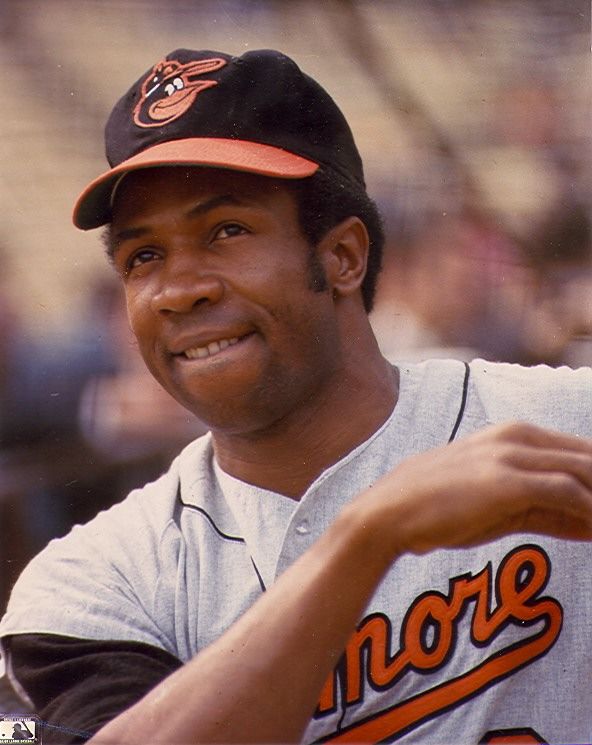 REmessage to wish and Legend Frank Robinson a happy 82nd birthday today. 