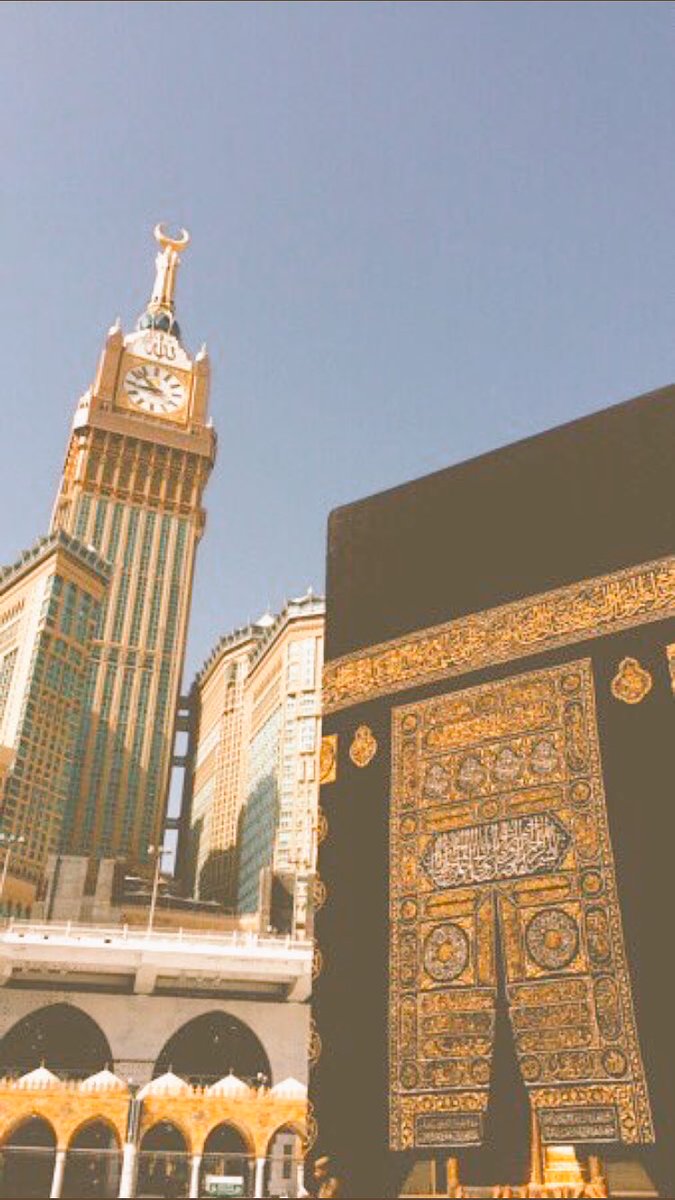 ms_LooLOO_14's tweet photo. #حجاً_مبروراً_وسعياً_مشكوراً 
لبيك ربي و إن لم أكن بين الحجيج ساعياً، لبيك ربي و إن لم أكن بين صفوفهم مصلياً،  لبيك اللهم لبيك.🕋 https://t.co/IVQLb0t78D