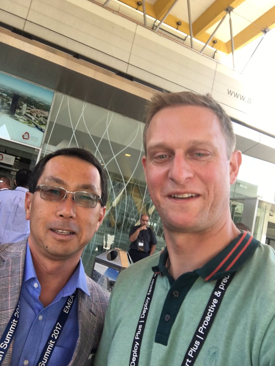 hhkveseth's tweet photo. Good presentations, fun networking and awesome to meet the leadership team at #TechSummit17 #DellEMC https://t.co/ViqFCnrPmP