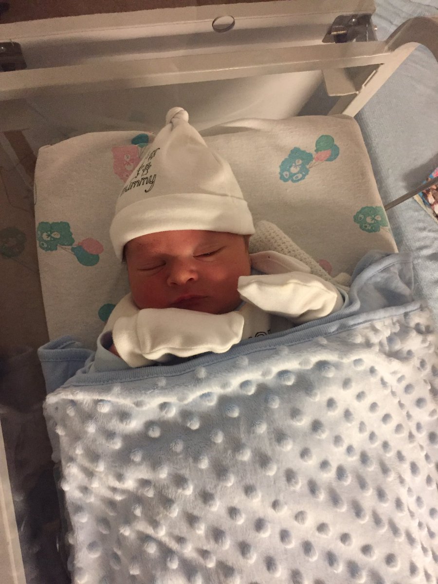 Catterall11's tweet photo. Welcome to the world little man, such an unbelievable feeling finally having you here!
30.08.17 - 4:00am
Freddie Arthur Catterall💙 https://t.co/RYk7Laj9lT