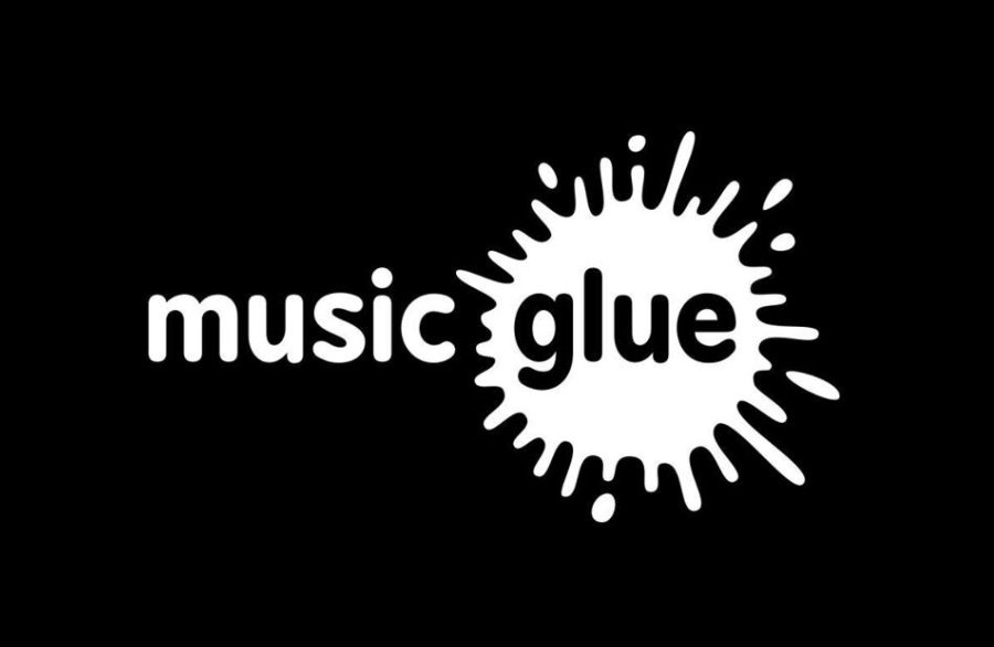 unsignedguide's tweet photo. Need help with selling music &amp; merch direct to fans online? On Tues 5 Sept @musicglue will answer YOUR questions! https://t.co/TCsm6Jm99D https://t.co/dgEQ48YhPs