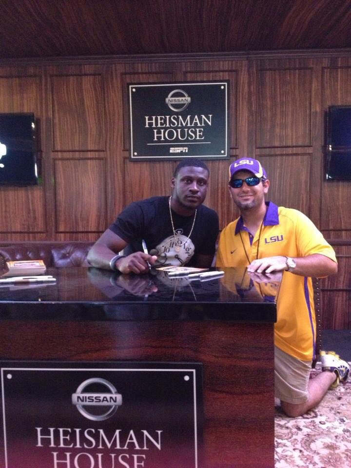 MarkyMarc_OTG's tweet photo. 4 Years Ago Today. Still one of the best LSU games I've ever been too. @LSUfootball #LSUvsTCU https://t.co/Cl7qrYEs22