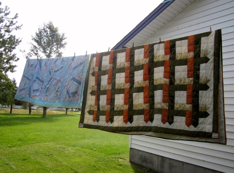 bankerginger's tweet photo. @securityliberty #CANADAIS Canada to me is holding on to traditions...making beautiful quilts! https://t.co/i1dc7cNz9v