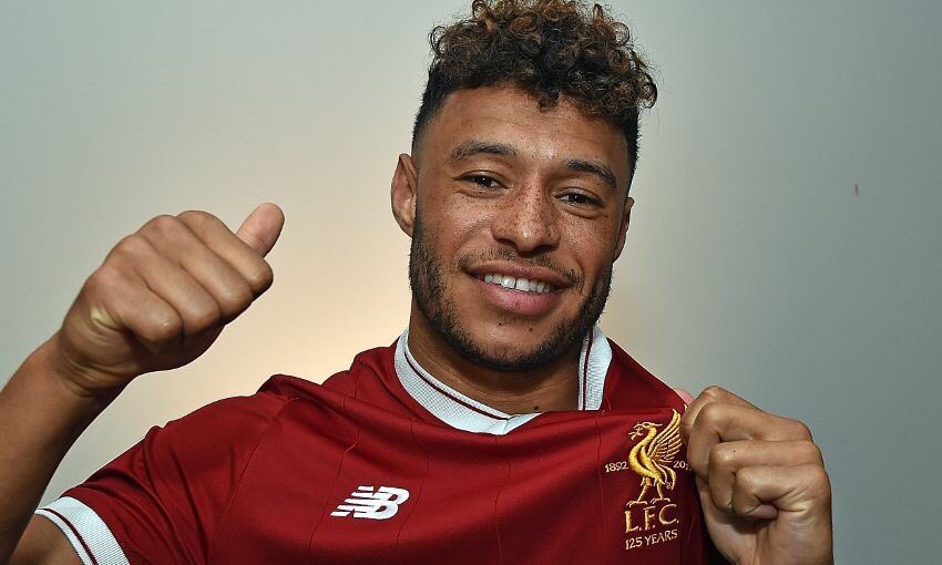 JoeMusker_'s tweet photo. Welcome to Liverpool, Alex Oxlade-Chamberlain! https://t.co/IScrOGN8bW