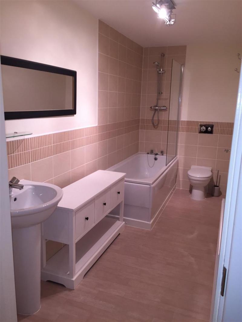 elitepropertyco's tweet photo. CALLING ALL @covcampus STUDENTS! We have an opportunity for you to rent a newly built flat in Monticello Way, Cov: https://t.co/MiD9Zkkat4 https://t.co/gKjBuro9nw