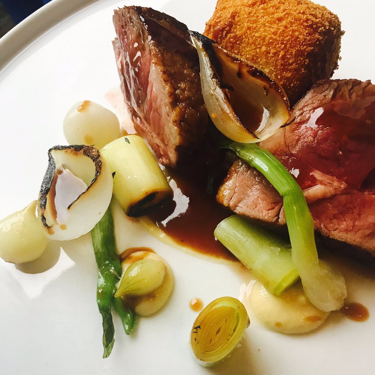 ellwoir33's tweet photo. Hay Brined Lamb Rump version 372762, Leg and chive croquette, smoked leek, alliums, lamb fat #newdish #oldtechnique https://t.co/HsCxKS0vHg