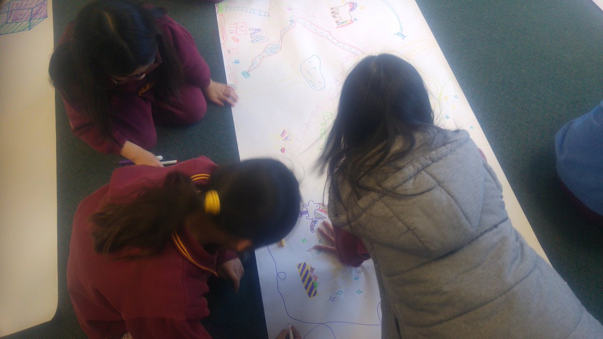 What a great experience it was creating a never ending playground artwork. @MarkDiamondLPS <a href="/smith_kiri/">Kiri Smith</a> <a href="/LansvalePS/">Lansvale PS</a>