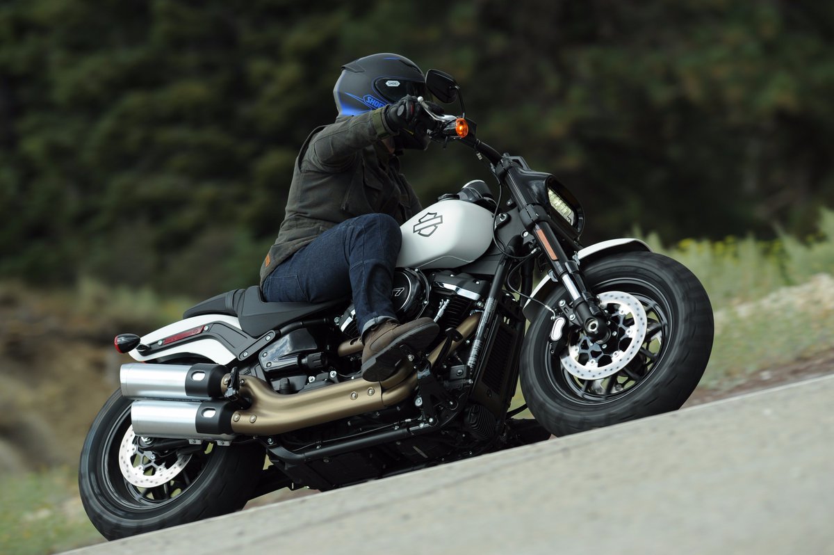 Ultimatemotorcycling We Test It The 18 Harley Davidson Fat Bob A Dyna Turned Softail We Give You The Essential Facts Fatbob T Co Jjcabtuxox T Co Xuprl6axow Ultimatemotorcycling We Test It The 18 Harley Davidson Fat Bob A Dyna Turned Softail We Give You The Essential Facts Fatbob T Co Jjcabtuxox T Co Xuprl6axow
