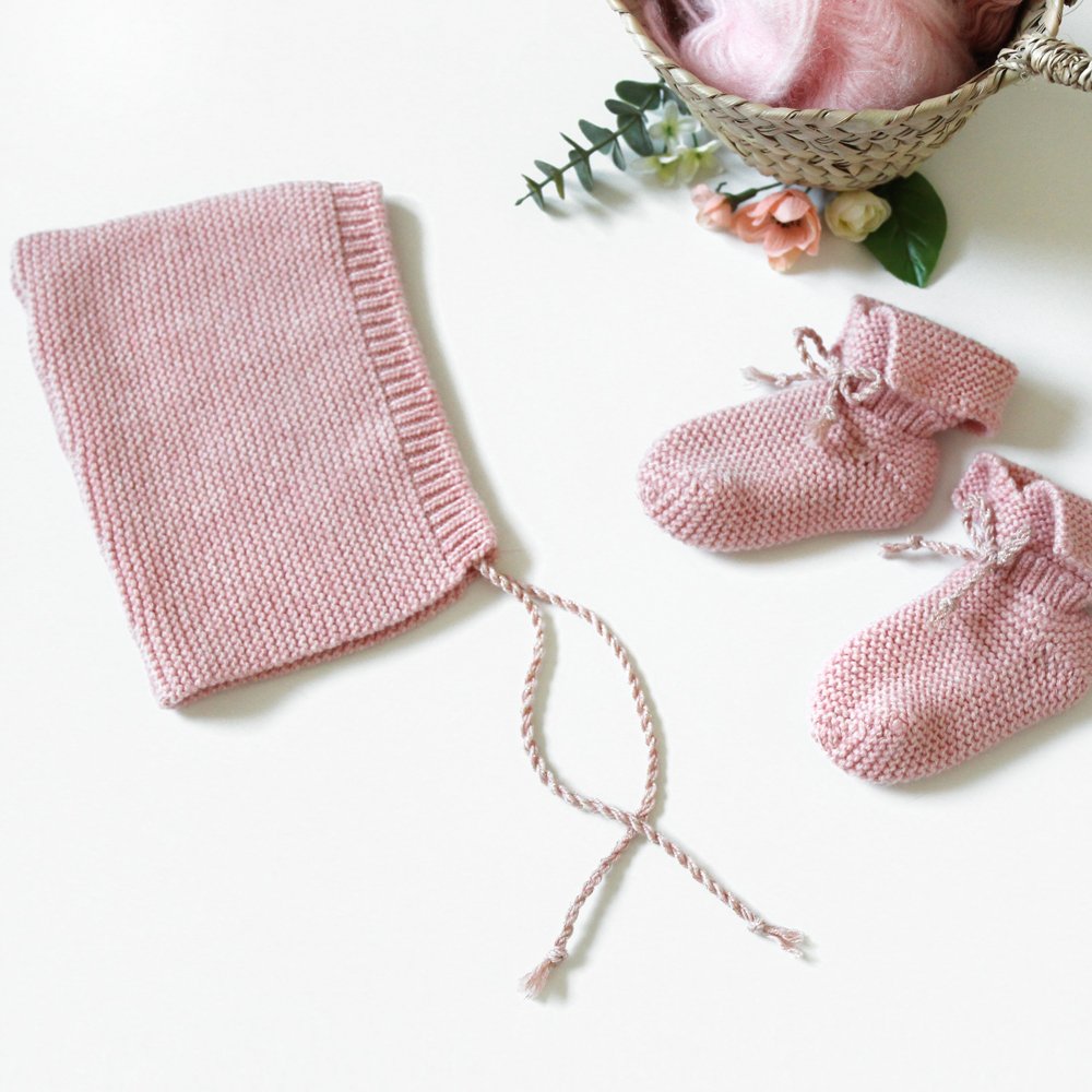 AnneOAngla's tweet photo. Winter is coming ? ❄️ Voici la Layette Mérinos &amp; les Couvertures polaires #madeinFrance de #Barnabeaimelecafe #cfaitou #babygift #accessoire https://t.co/MCOSkI45Vk