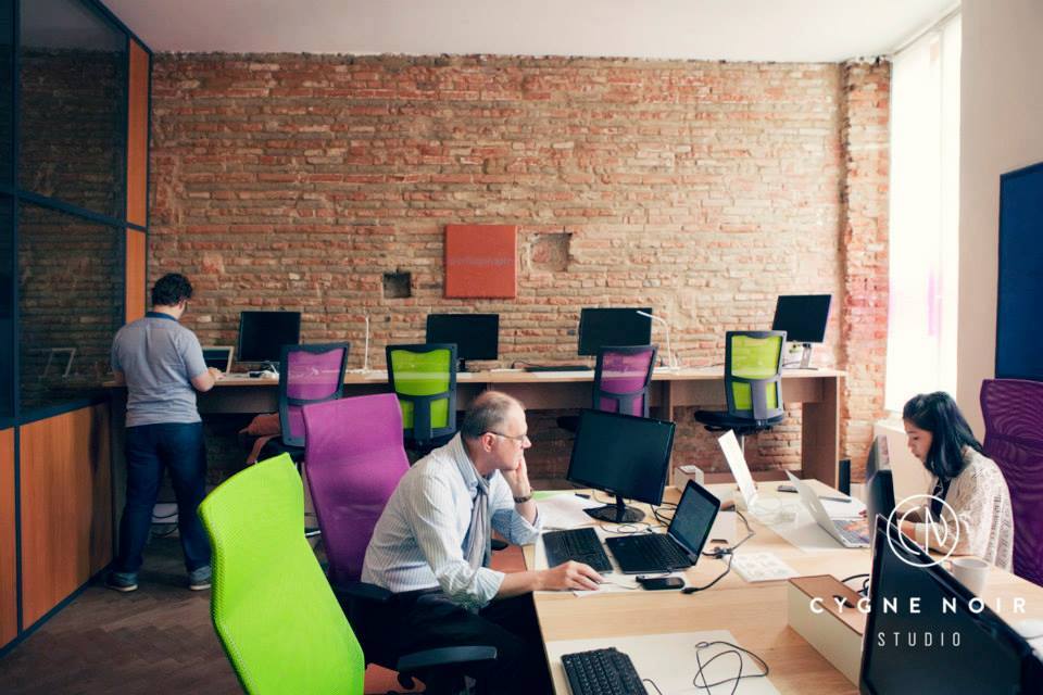 Julienl17's tweet photo. Le boom des espaces de #coworking à #Toulouse  ReportageTV https://t.co/EqtG7LsYzX CC @VeilleInnov @Edforzy @oimoci @bertrandserp @shordeaux https://t.co/M1J7g61Ihf