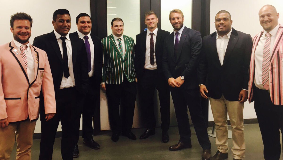 VoodooSport's tweet photo. If you were at the @nationalrugbyaw last night and loved our club blazers, get in touch. #britishwool #beerproof #NationalRugbyAwards https://t.co/TGk65eUrDc
