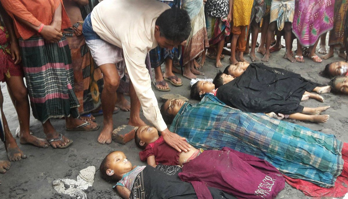 RudawKurdi's tweet photo. Musimanên Rohîngyayê ji şerê navxweyî yê Myanmarê direvin û berê xwe didin Bangladeşê

📷AFP https://t.co/Yej6Y3PBU8