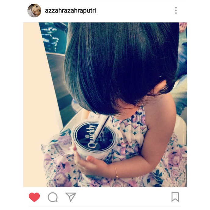 quickly_sby's tweet photo. This little lady is enjoying her Taro drink so much. She’s too focus to get annoyed :D.

Repost from @azzahrazahraputri https://t.co/xkvwXNFDRm