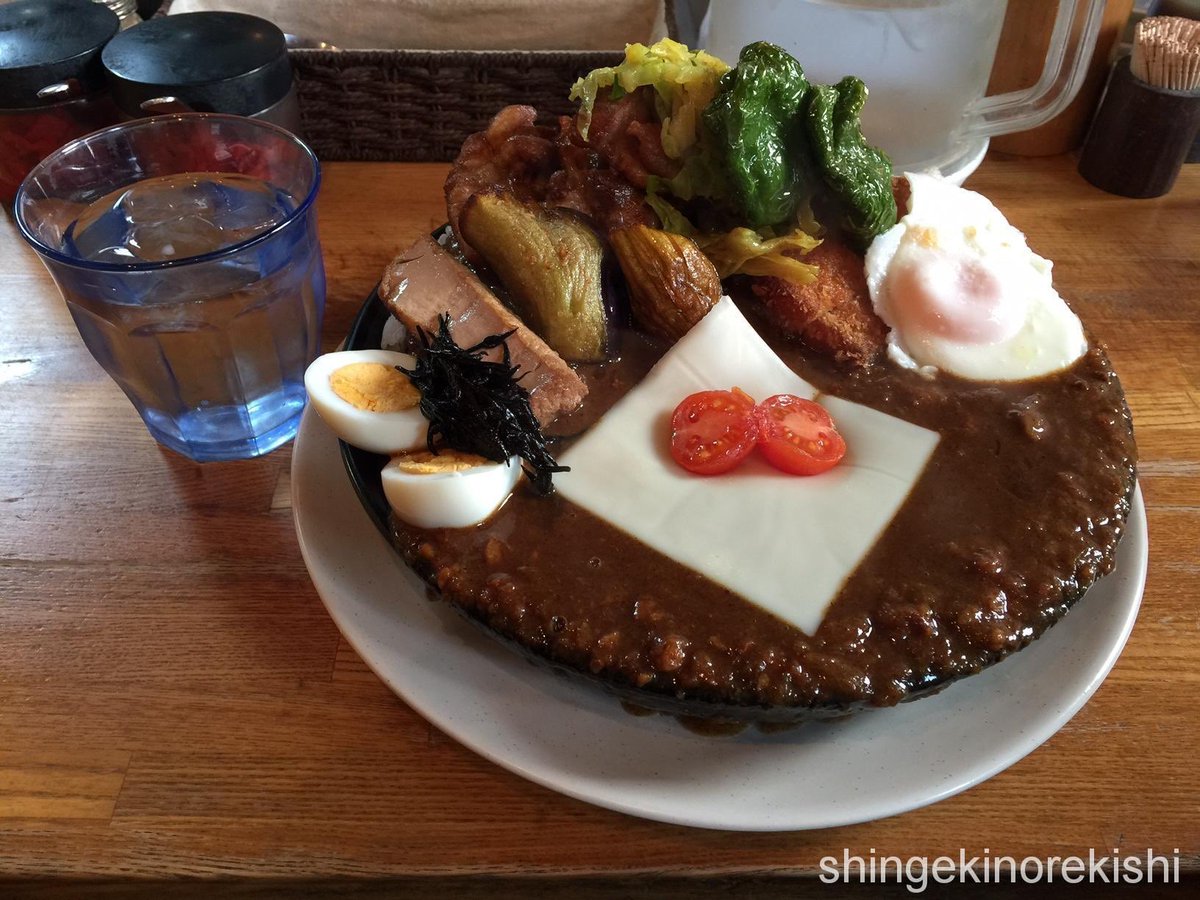 dekamorityuuiho's tweet photo. 東京都23区内にあるデカ盛り・メガ盛りのお店を"100店"まとめました。
ラーメン、カレー、丼、定食、蕎麦、うどん、パスタなど、全て実際に完食しています。
食べ歩きや友達へのオススメ、新メニューの考案などに、是非ご活用ください。
https://t.co/5GQ8VDTmSr https://t.co/zHKQTPg39F