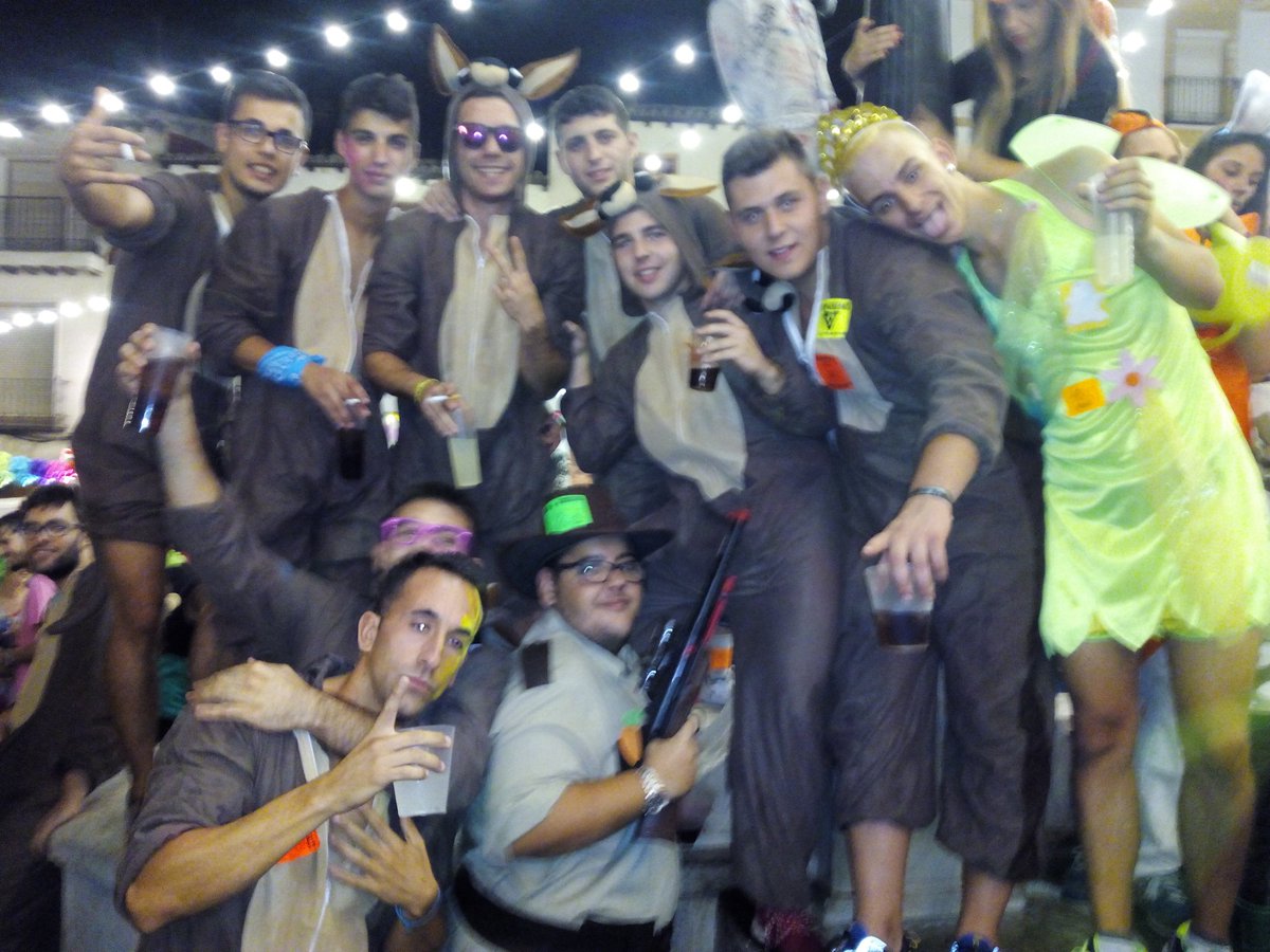 LOS Q BUSCABAS tweet media