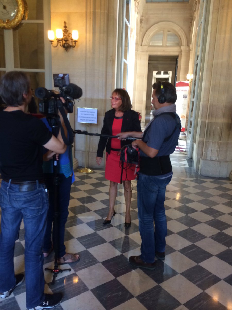 brigitte_kuster's tweet photo. #CodeDuTravail ma réaction sur @France3tv à 12h30 et sur @France2tv à 13h . Le #Gouvernement va ds le bon sens mais ce n'est qu'un 1 er pas. https://t.co/wtJjWtLCzH