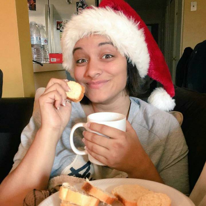 abalbsar's tweet photo. 🙌 YASSS It's time for a great show Nat🌺:Christmas in August 😂🎅🏼 
https://t.co/YRlGHiAX3d https://t.co/gyBG27E5xA