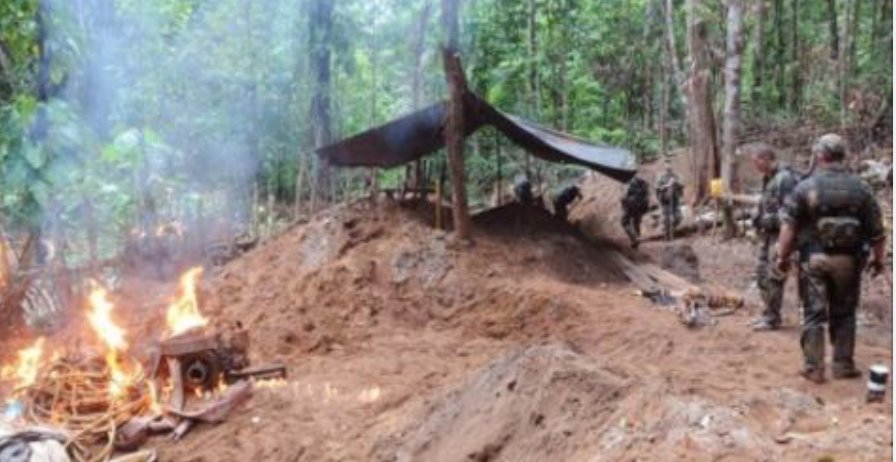 outremers360's tweet photo. #Guyane: Les sites aurifères illicites dans le #parcamazonien atteignent un niveau record https://t.co/0NXjpc1xaF #orpaillageillégal https://t.co/GMkwVhbJ1Z
