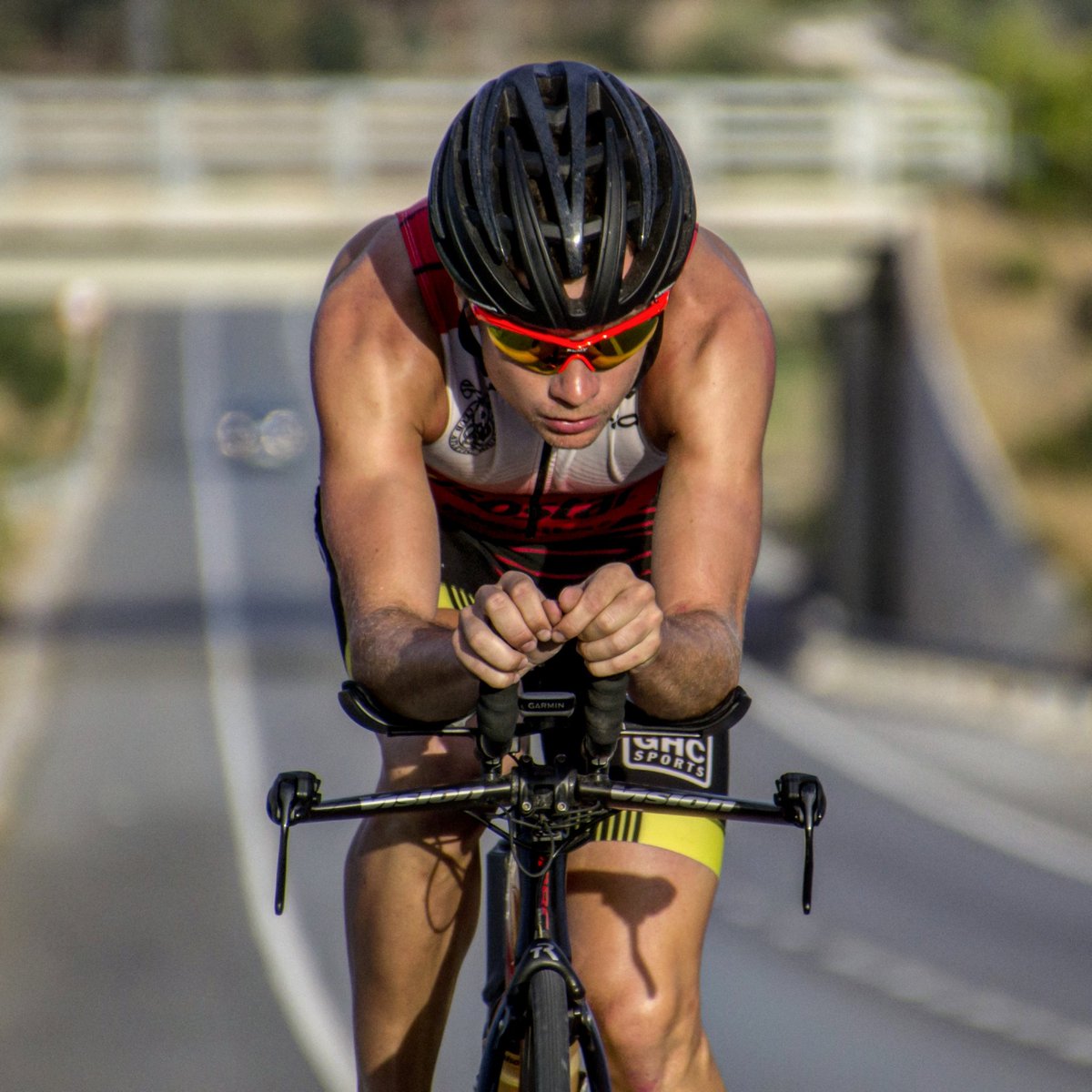moreni00's tweet photo. Vamos para Lanzarote. 
El sábado primer 70.3 de la segunda parte de la temporada, veremos como va la preparación. https://t.co/ojsLCIqaKO