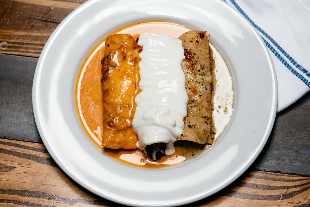 GoWhisk's tweet photo. Always enchiladas 🇲🇽🇲🇽🇲🇽 📸: @dennyculbert https://t.co/Ss83Ua7GGP https://t.co/NBsCEnNjfe