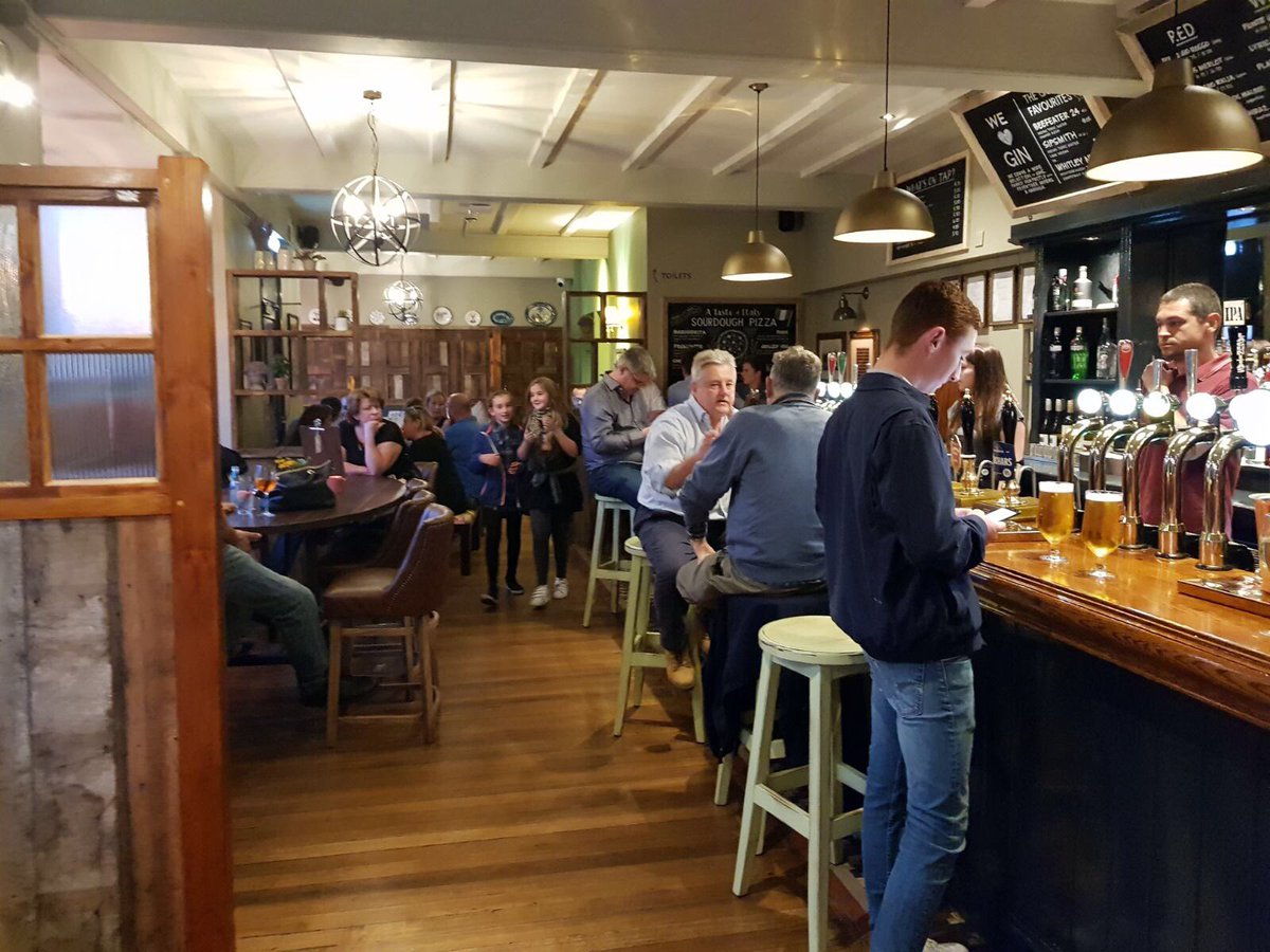 QueensheadN21's tweet photo. First guests through the freshly polished doors! Lovely to see you all yesterday on our first evening. See you again soon! 

#winchmorehill https://t.co/8UpVM9fstb