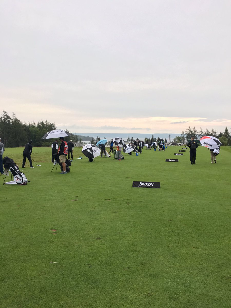 Skies are clearing as the players warm up @CapeBretonOpen <a href="/BELLBAYGOLFCLUB/">Bell Bay Golf Club</a>! #GolfCapeBreton #MacKenzieTour #CapeBretonOpen