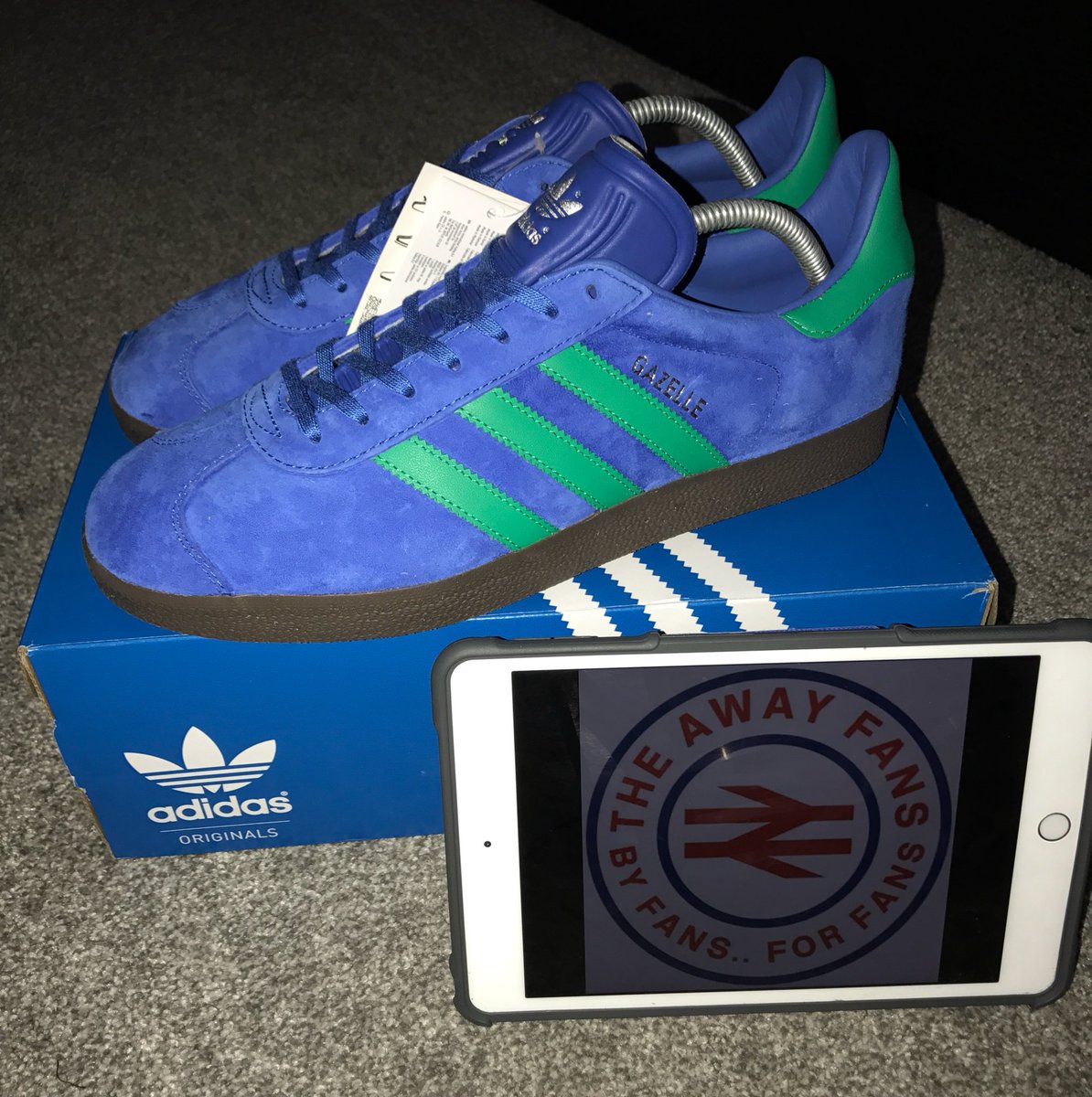 theawayfans's tweet image. We're giving away this smart pair of brand new Adidas Gazelles. Simply RT &amp;amp; Follow to enter. Winner announced Sunday 9pm.
