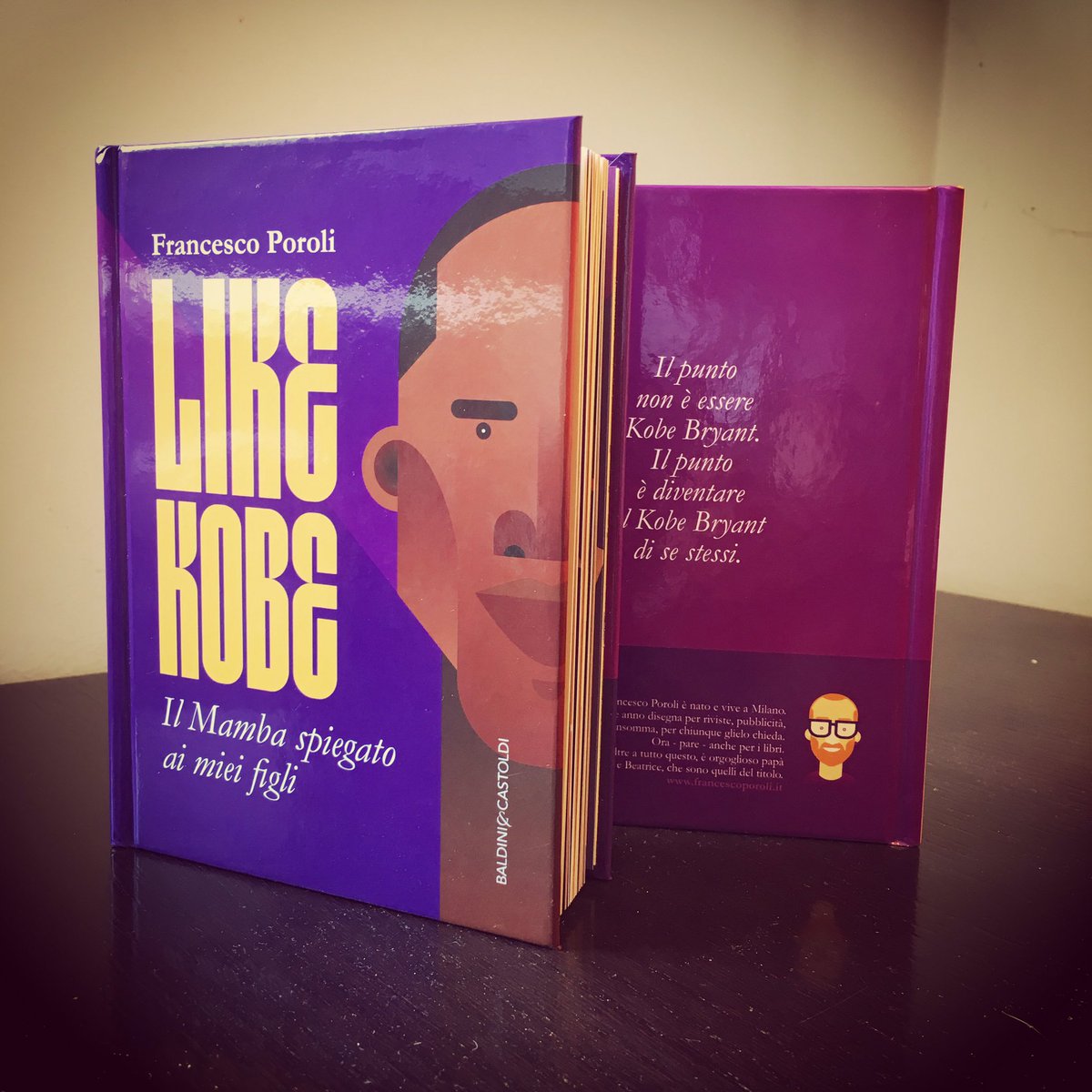 Esce oggi. Cosa fate ancora casa? Correre in libreria. Immediatamente. #LikeKobe <a href="/BaldiniCastoldi/">Baldini+Castoldi</a>