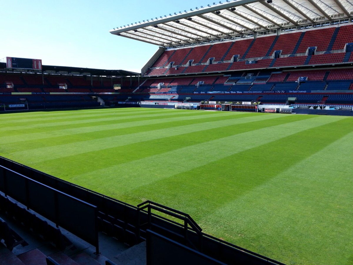 El <a href="/CDPradejon/">CD Pradejón</a> femenino jugará el próximo domingo día 10 en el #Sadar seguimos haciendo historia, pasito a pasito #PiensaEnVerde #FutFem