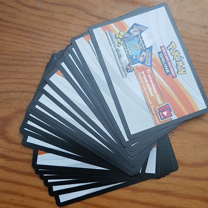 ProfBritz's tweet photo. #GIVEAWAY TIME!
FOLLOW US + TAG A FRIEND+LIKE THIS FOR A FREE #POKEMON #TCGO CODE! https://t.co/Xqr2AuqrpJ https://t.co/FKhSEexumH
