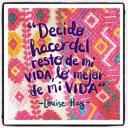 efectobambu's tweet photo. Descanse en Paz, Louise Hay. Gracias por tantas enseñanzas, le haremos caso. 
🕯🕯🕯
#DEP #LouiseHay #Quotes #Coaching #Málaga #EfectoBambú https://t.co/whW4uW6r0b