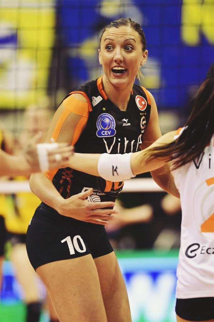 Jordan Larson! :)
<a href="/JordanLarson10/">Jordan Larson</a>