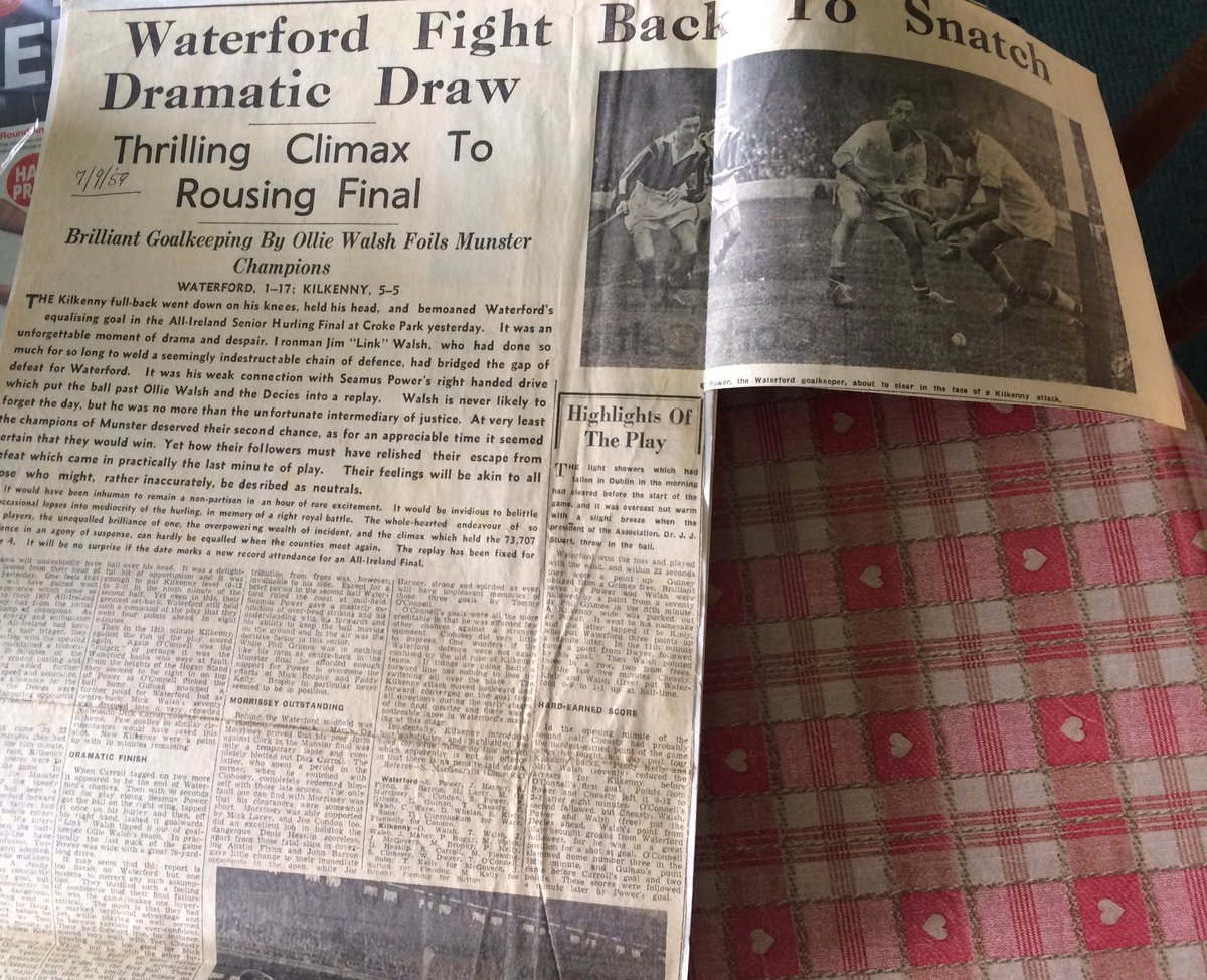 saolodheas's tweet photo. Comhscór &amp; athimirt 1959. Ó bhailiúchán pearsanta Niocláis Mhic Craith. https://t.co/WDtI7kEzNc