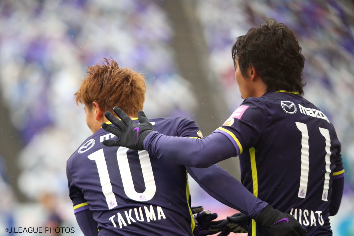 06hikaru23's tweet photo. 浅野拓磨は佐藤寿人が育てた(｀・ω・´)ｷﾘｯ https://t.co/hz4d8wgkBQ