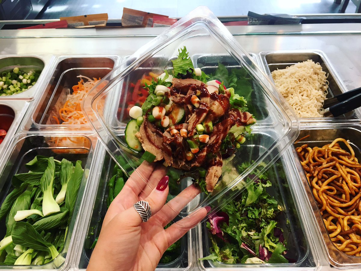 WARNING! This post might make you hungry... Peking Duck Pan Asian Noodle Salad for lunch today! Build your own <a href="/Taberu_UK/">Taberu</a> 😋