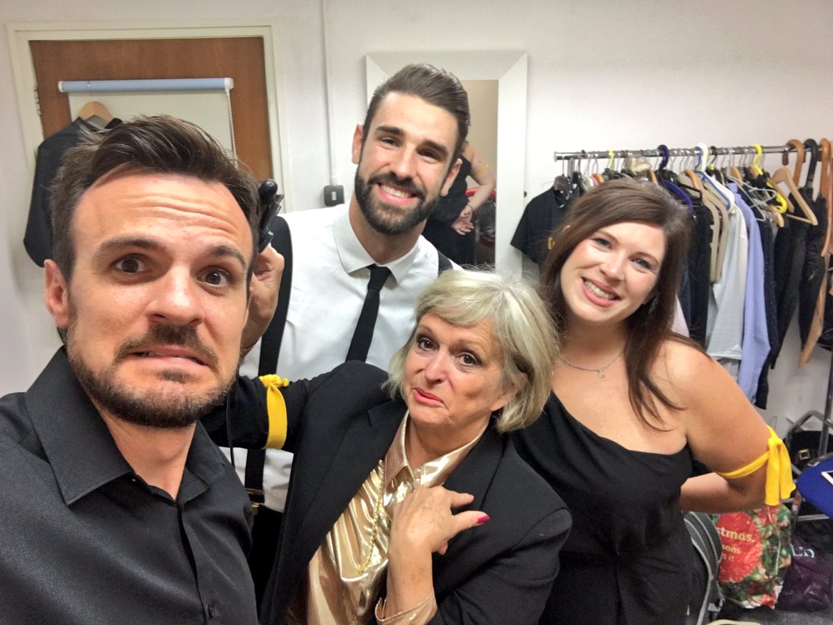 danieltarquin's tweet photo. For the final time, your @MustardTV team for the last show 😫 @BethBecomesHer_ @JakeWatson_TV #ladymac #RIPmustard https://t.co/MyBB1742yp