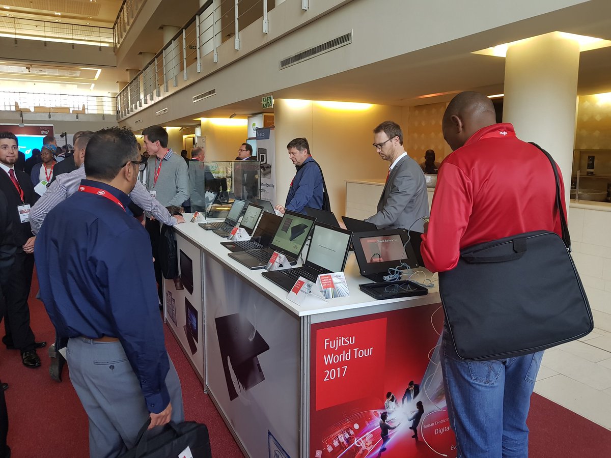 mduzee's tweet photo. @Fujitsu_SA New product range. Portable and compact devices indeed, really impressed #FujitsuWorldTour https://t.co/CNz8cGnzVK